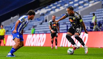 Sheffield Wednesday vs Leeds United (02:00 – 27/08) | Xem lại trận đấu